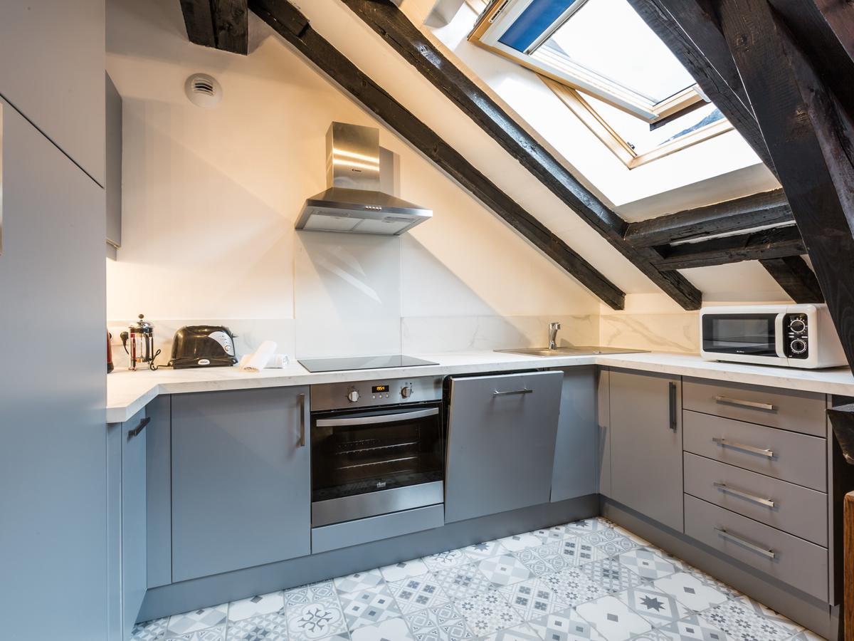 Top Floor Apartment Mansard - Central Chamonix Mont Blanc Haven 외부 사진
